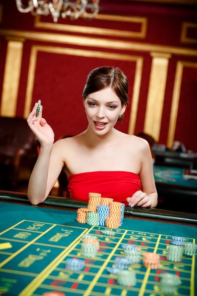 melbut စလော့ PG Soft Mahjong Ways Myanmar ကစားသမား Mobile App MMK ကျပ် ကစားနေသည်